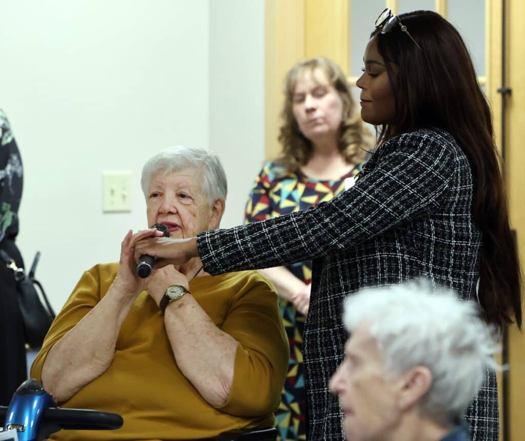 Congresswoman Lauren Underwood takes a question from Timbers of Shorewood resident Jean Engstrom